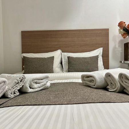 Yvn Tumanyan Apart-Hotel Єреван Екстер'єр фото