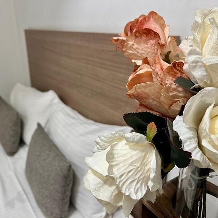 Yvn Tumanyan Apart-Hotel Єреван Екстер'єр фото