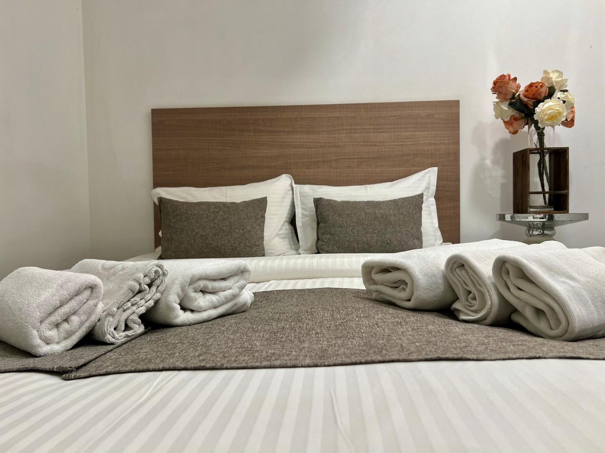 Yvn Tumanyan Apart-Hotel Єреван Екстер'єр фото