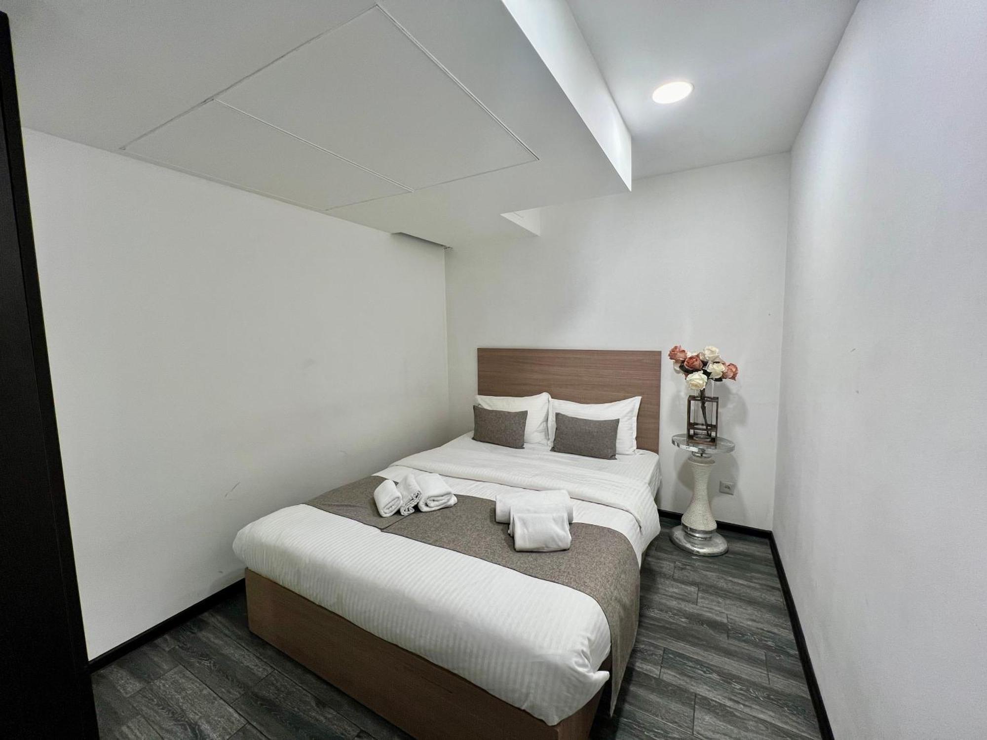 Yvn Tumanyan Apart-Hotel Єреван Екстер'єр фото