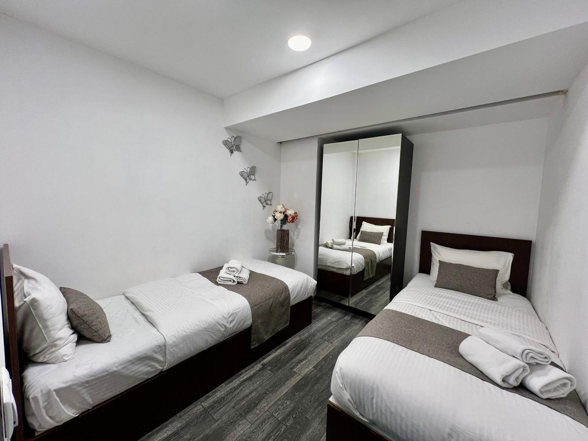 Yvn Tumanyan Apart-Hotel Єреван Екстер'єр фото
