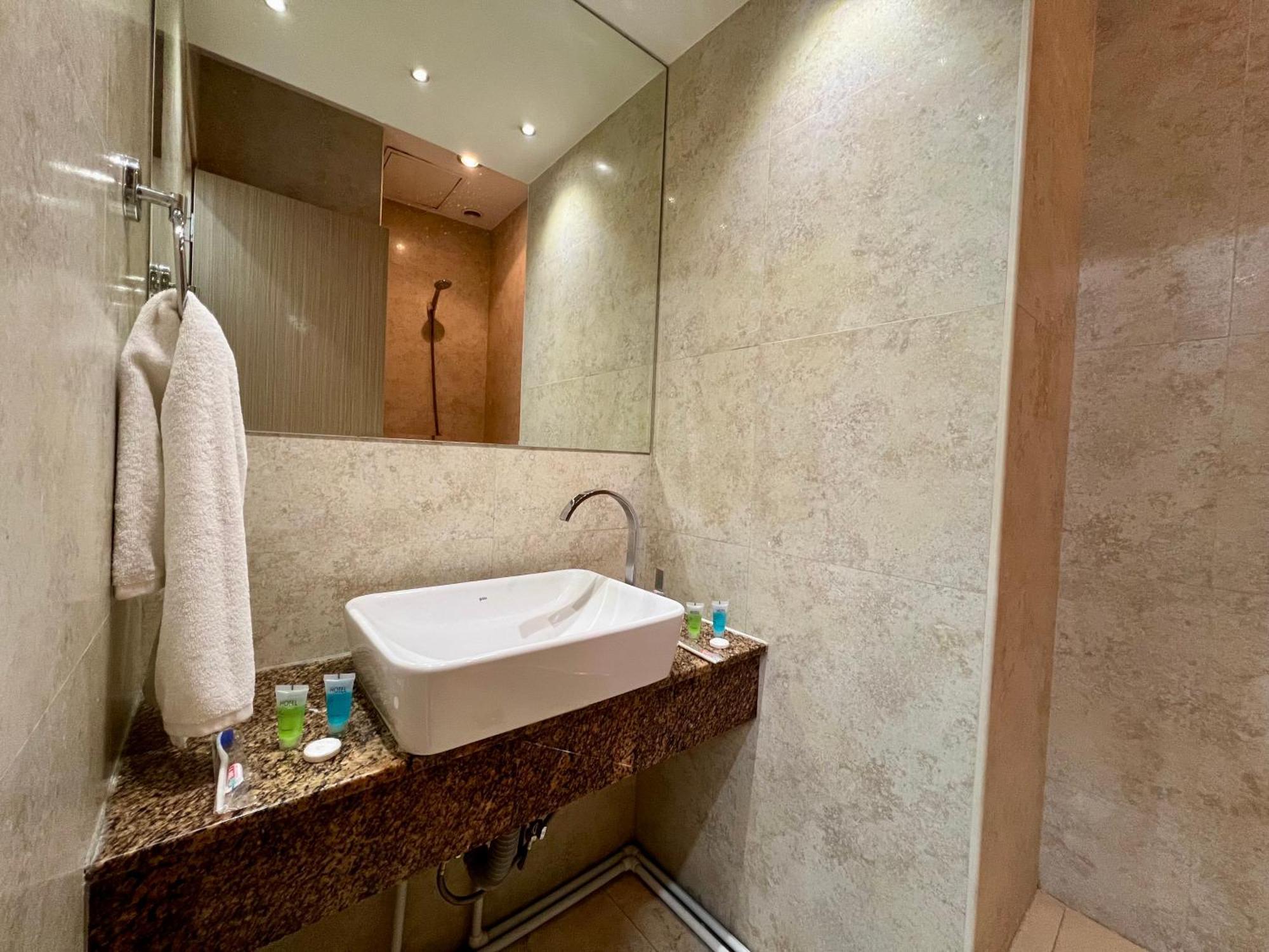 Yvn Tumanyan Apart-Hotel Єреван Екстер'єр фото
