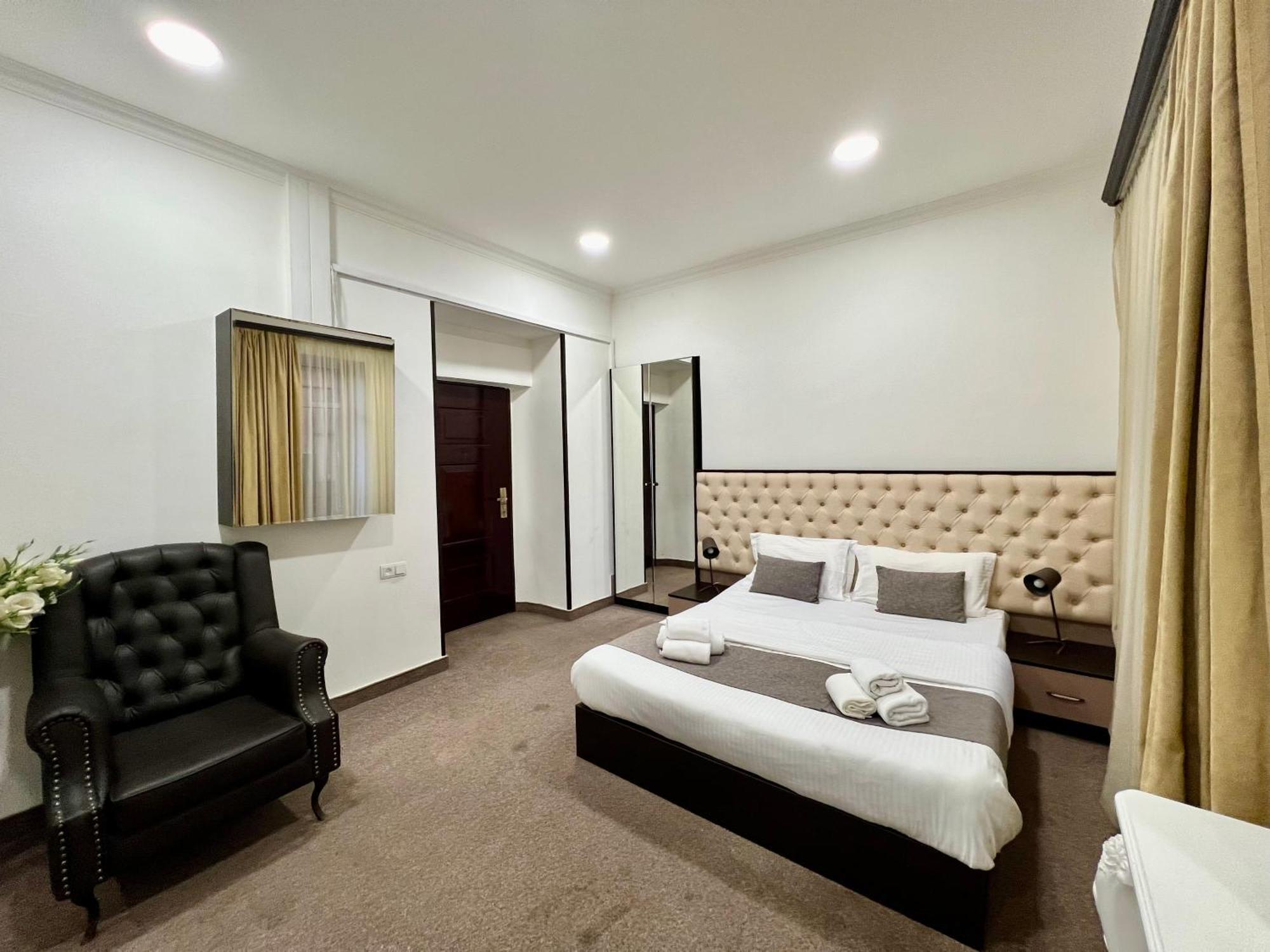 Yvn Tumanyan Apart-Hotel Єреван Екстер'єр фото