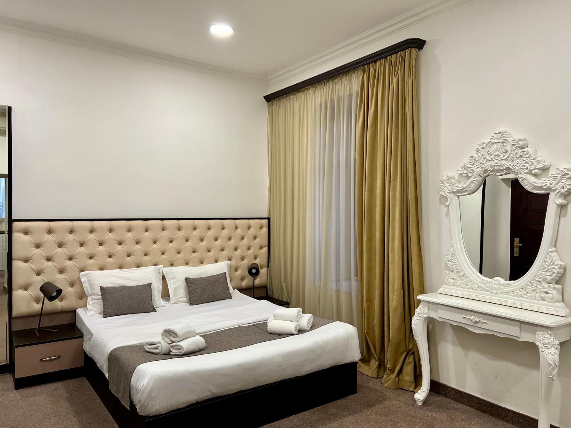 Yvn Tumanyan Apart-Hotel Єреван Екстер'єр фото